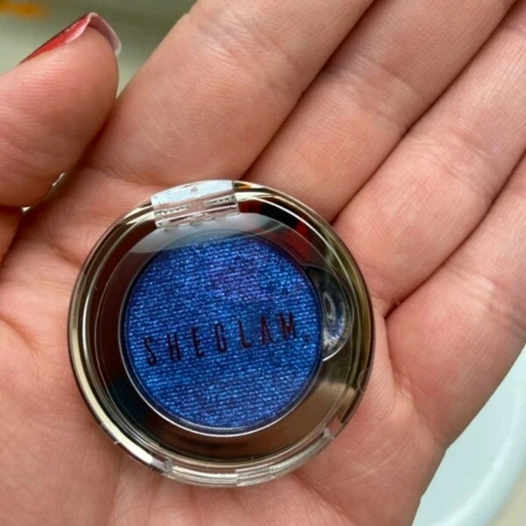 Newly Reformulated single eyeshadow disc - Picture 5 of 14
